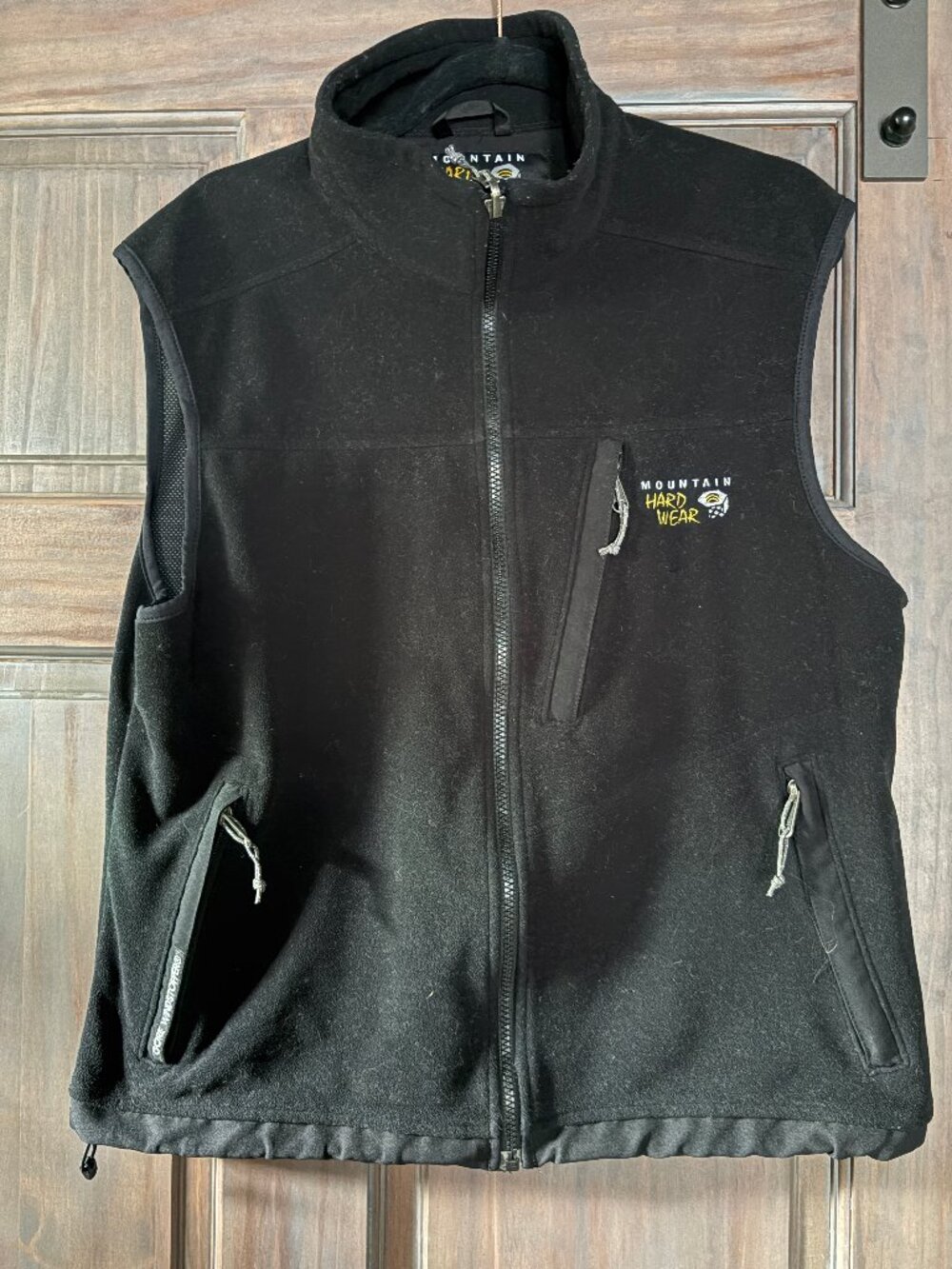 Mountain Hardware men's Large vest